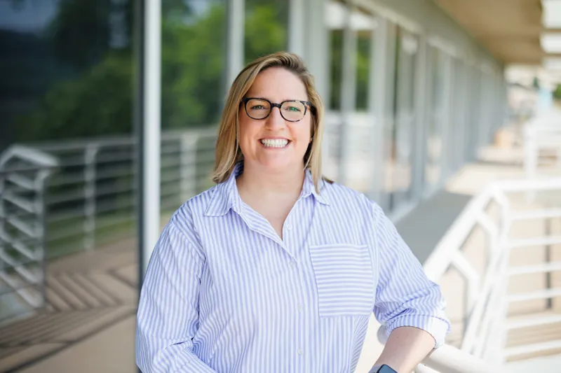 Bess McGeorge, Business Development Representative